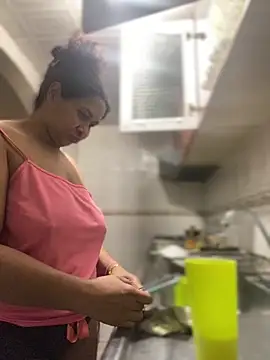 Carola-Ross online show from January 17, 2026, 4:22 pm