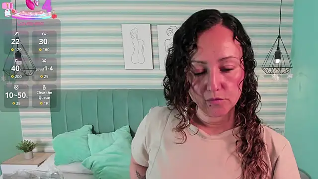 abby apple online show from January 14, 2026, 12:44 pm