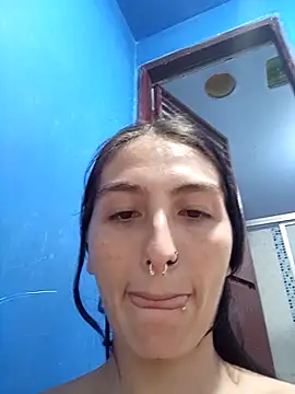 single mother indecent online show from November 15, 2025, 5:20 pm