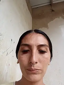 single mother indecent online show from May 29, 2026, 7:34 pm