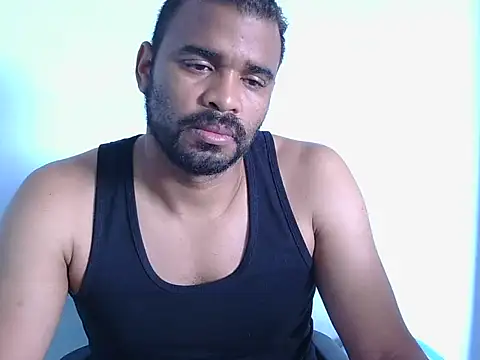 Snapshot of YOX22 chatting on November 28, 2025, 1:58 pm YOX22 online show from November 28, 2025, 1:58 pm