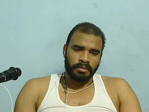 Snapshot of YOX22 chatting on February 8, 2026, 5:55 am YOX22 online show from February 8, 2026, 5:55 am