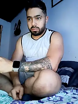 Snapshot of mikeblaree chatting on October 14, 2025, 7:36 pm mikeblaree online show from October 14, 2025, 7:36 pm