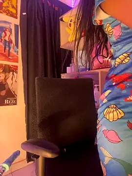 Stefany Lovers online show from September 8, 2025, 7:02 pm