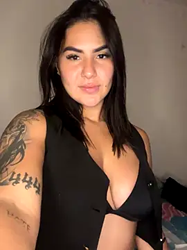 GISSALEXX online show from October 28, 2025, 6:28 am