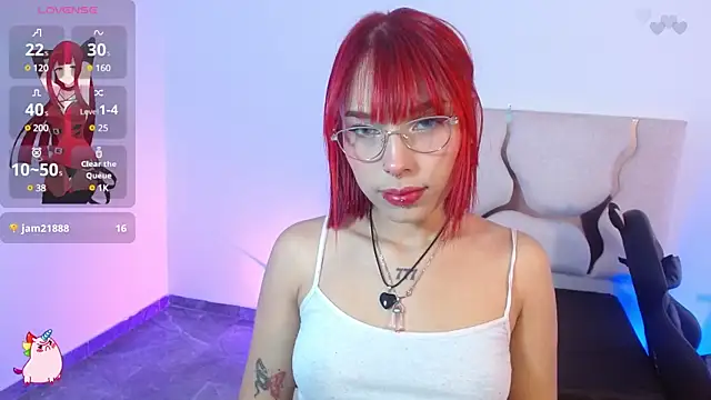 Snapshot of Issa_tay1 chatting on February 17, 2025, 3:15 am Issa tay1 online show from February 17, 2025, 3:15 am