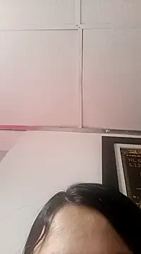 kimbadazz online show from February 7, 2025, 5:40 pm