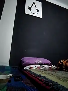 Adem usr online show from February 21, 2025, 9:11 pm