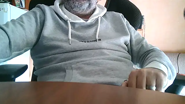 lanata online show from March 10, 2025, 3:09 pm