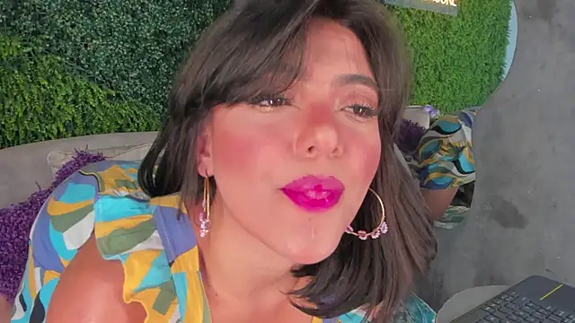 emmiily z online show from February 12, 2025, 7:56 pm