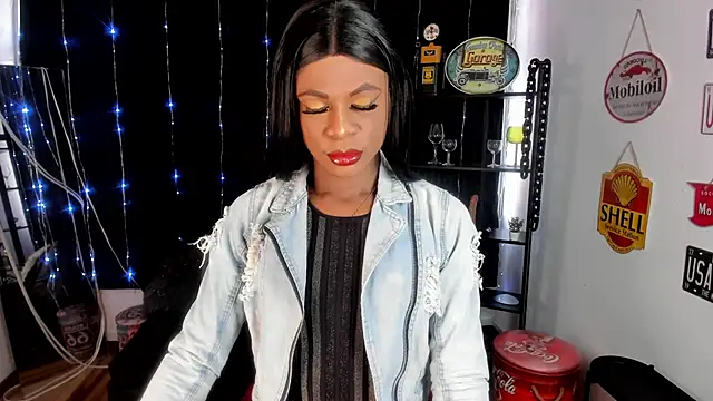 Snapshot of anuvyz_miller_ chatting on March 21, 2026, 1:16 pm anuvyz miller online show from March 21, 2026, 1:16 pm