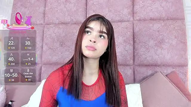 LilyRoxi online show from November 4, 2025, 9:25 pm