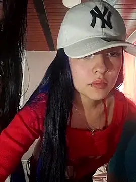 CHLOE ISABELL online show from October 1, 2025, 6:03 pm