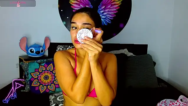 Ana Riderr online show from April 19, 2026, 5:51 am