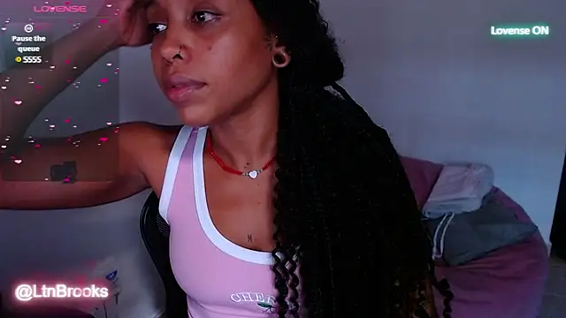 Annaa Brooks online show from February 26, 2025, 9:16 pm