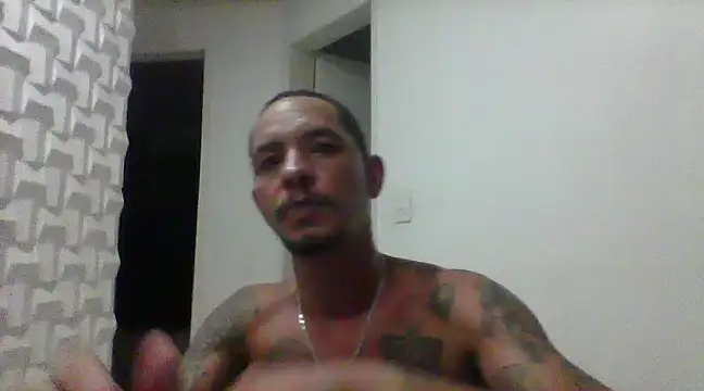 Snapshot of allisonbr chatting on March 18, 2025, 4:47 am allisonbr online show from March 18, 2025, 4:47 am