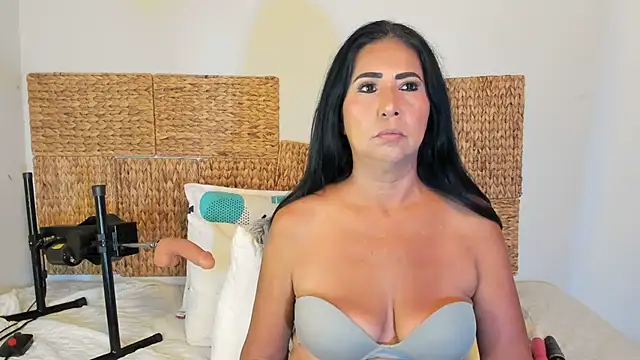 Snapshot of Jackiehmilf52 chatting on June 15, 2026, 1:35 pm Jackiehmilf52 online show from June 15, 2026, 1:35 pm