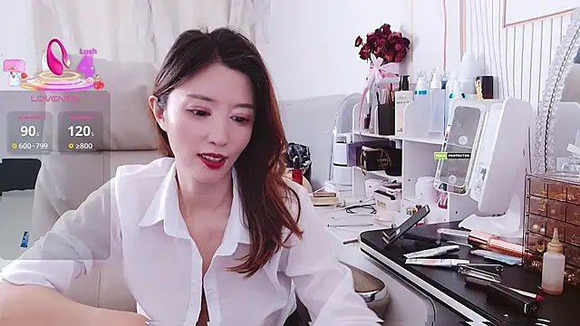 Snapshot of Tangtang-baby chatting on May 30, 2026, 4:31 am Tangtang-baby online show from May 30, 2026, 4:31 am