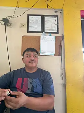 ElCangri19 online show from April 27, 2026, 7:01 pm