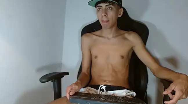 ian maik online show from March 23, 2025, 5:21 am