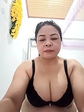 Snapshot of Baby-bigtits2024 chatting on March 8, 2025, 8:33 am Baby-bigtits2024 online show from March 8, 2025, 8:33 am