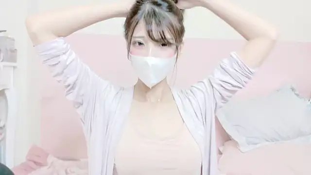 -nyanko- online show from September 27, 2025, 2:33 pm