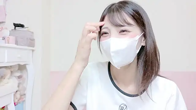 -nyanko- online show from October 15, 2025, 4:29 pm