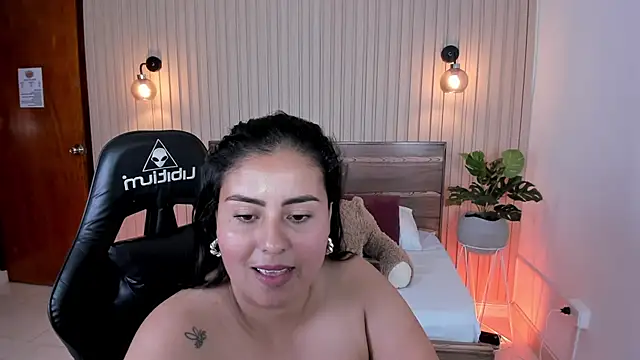 sol valeria online show from February 26, 2025, 10:09 pm