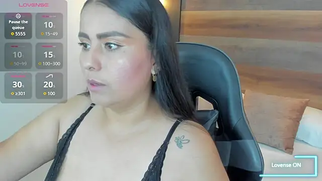sol valeria online show from September 15, 2025, 7:03 pm