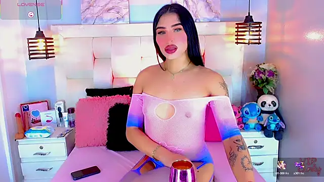 BelovedChain01 online show from March 6, 2026, 1:51 pm