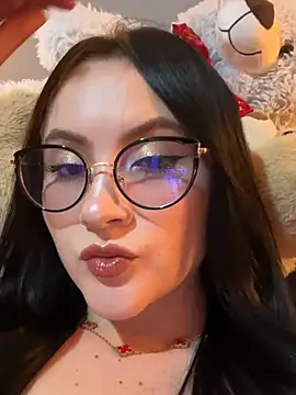 Snapshot of ValentinaOrtiz3 chatting on February 23, 2026, 11:24 pm ValentinaOrtiz3 online show from February 23, 2026, 11:24 pm