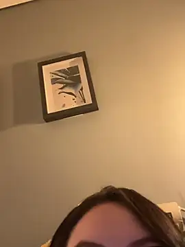 ValentinaOrtiz3 online show from April 22, 2026, 2:36 am