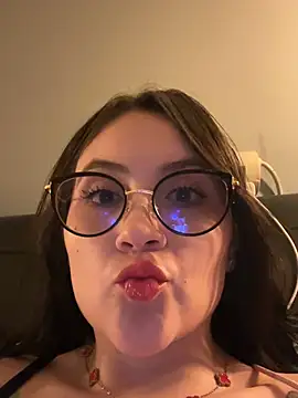 Snapshot of ValentinaOrtiz3 chatting on July 15, 2026, 12:38 am ValentinaOrtiz3 online show from July 15, 2026, 12:38 am