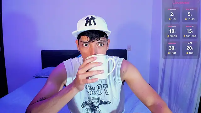 Snapshot of _JacobMiller__ chatting on May 3, 2026, 9:10 pm JacobMiller online show from May 3, 2026, 9:10 pm