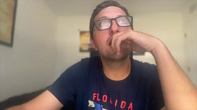 Milflover96 online show from October 22, 2025, 1:11 pm