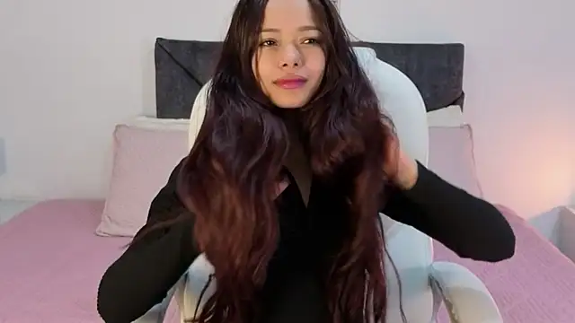 sara sharma  online show from October 10, 2025, 4:55 am