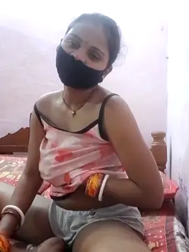 Snapshot of Hot_couple493 chatting on February 18, 2025, 8:03 pm Hot couple493 online show from February 18, 2025, 8:03 pm