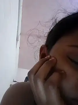 Snapshot of Hot_couple493 chatting on February 22, 2025, 11:13 pm Hot couple493 online show from February 22, 2025, 11:13 pm