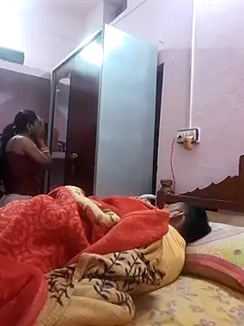 Snapshot of Hot_couple493 chatting on February 24, 2025, 8:14 pm Hot couple493 online show from February 24, 2025, 8:14 pm