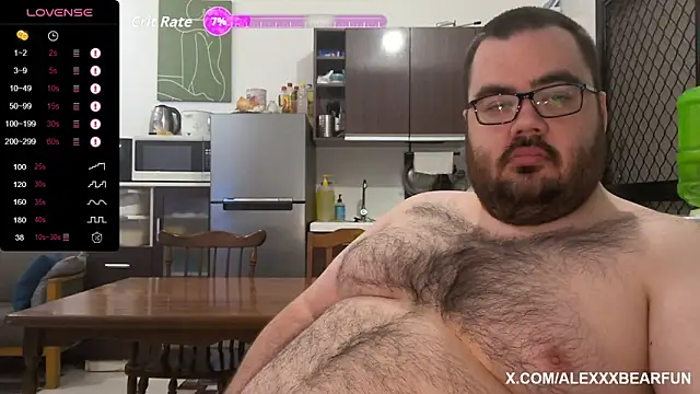alexxxbear online show from September 13, 2025, 9:14 pm