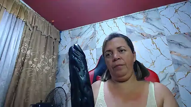 alina maturehot online show from November 24, 2025, 9:53 am