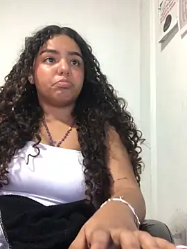 Snapshot of Anitta_bell chatting on March 18, 2025, 3:42 am Anitta bell online show from March 18, 2025, 3:42 am
