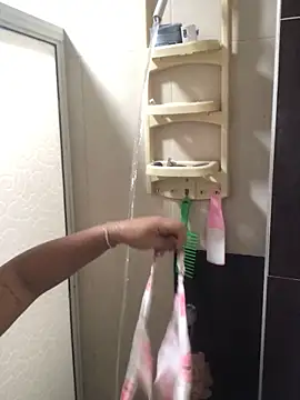 Anitta bell online show from September 23, 2025, 8:45 pm