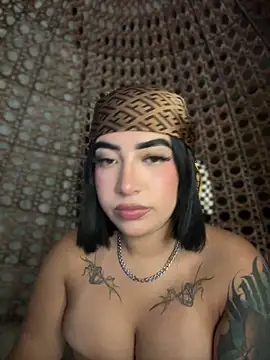 Snapshot of Scarlett-LS chatting on September 21, 2025, 1:51 am Scarlett-LS online show from September 21, 2025, 1:51 am