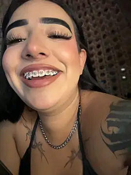 Snapshot of Scarlett-LS chatting on September 23, 2025, 2:03 am Scarlett-LS online show from September 23, 2025, 2:03 am