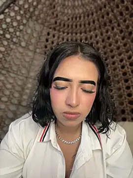 Snapshot of Scarlett-LS chatting on October 13, 2025, 2:00 am Scarlett-LS online show from October 13, 2025, 2:00 am