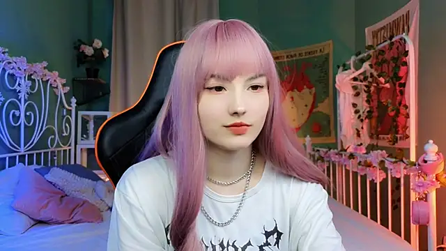 Akemi Sora  online show from March 4, 2025, 3:15 pm