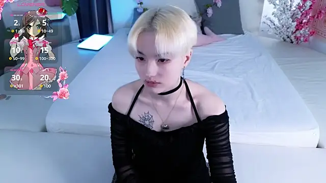 Akemi Sora  online show from March 13, 2025, 3:17 pm