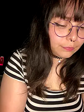 Solo yoss online show from October 23, 2025, 7:07 am