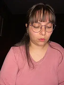 Solo yoss online show from November 23, 2025, 7:19 am